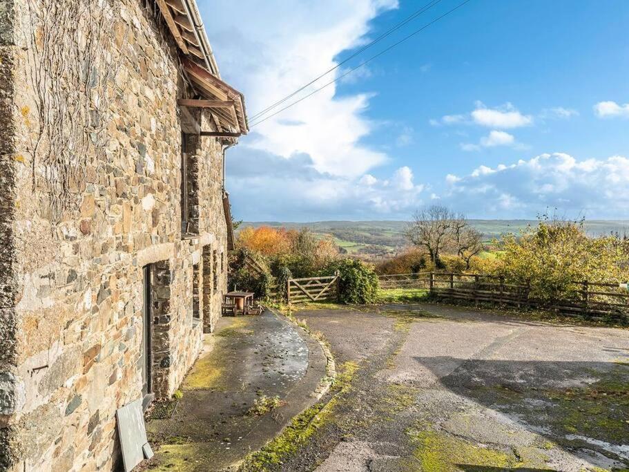 The Dairy - Quaint 1Br In Dartmoor National Park Villa Hennock Buitenkant foto